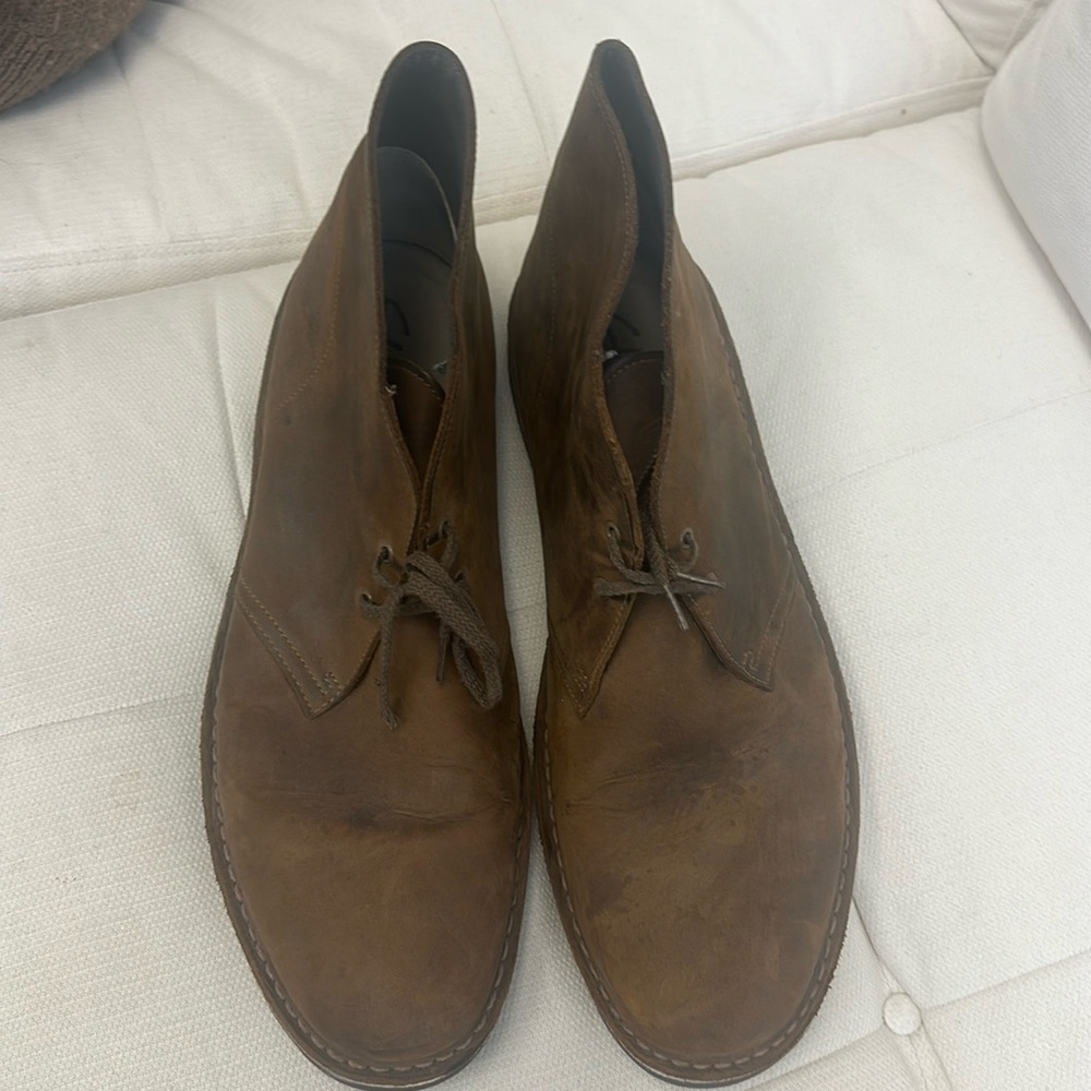 Clark’s Medium Brown Distressed Boots